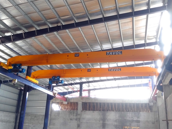 桥式起重机起重机安装前的静负荷试验